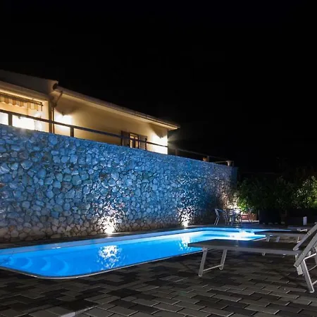 Estuario Frühstückspension 3*